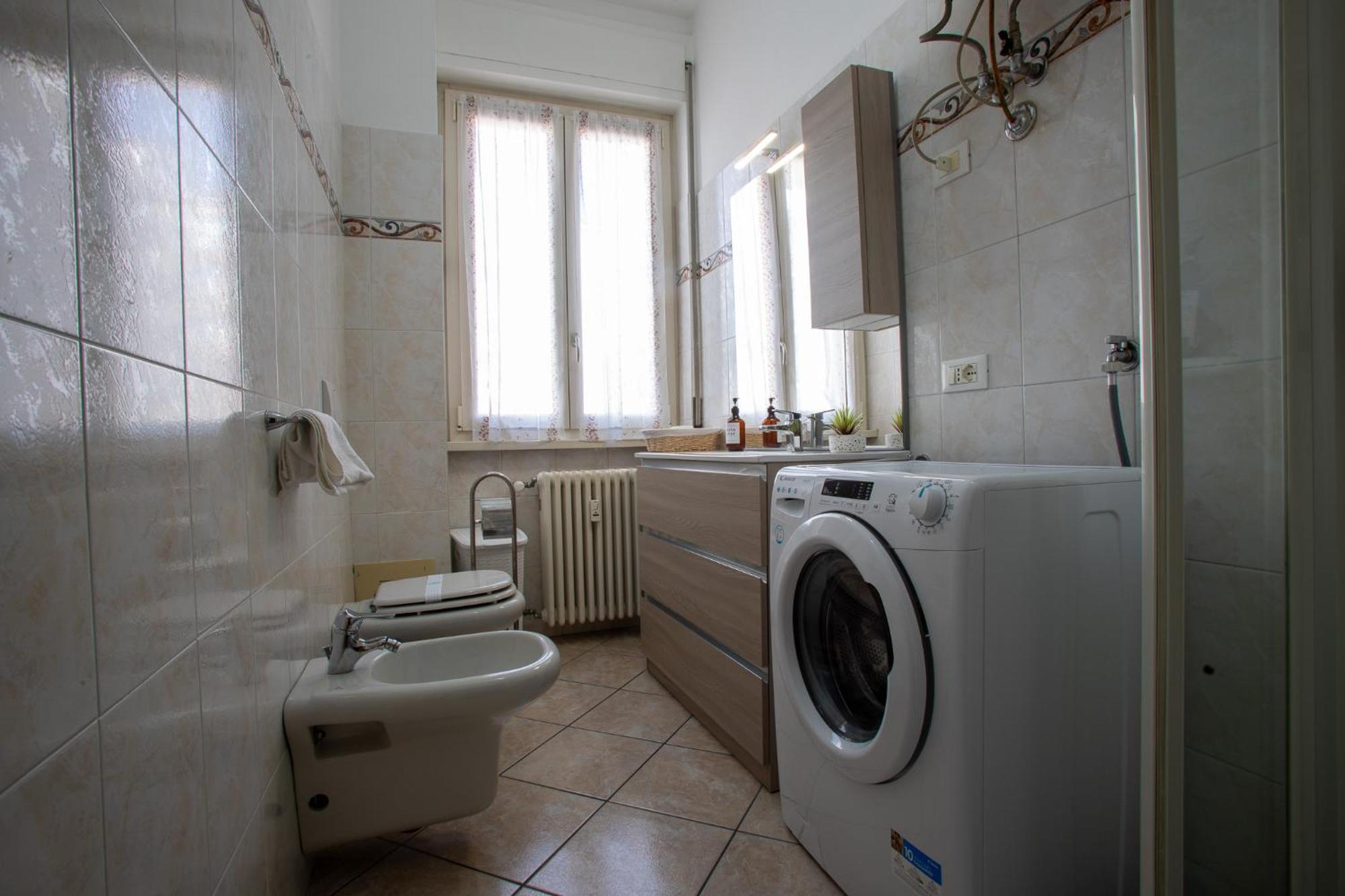 Апартаменты Ilaria House Комо Экстерьер фото