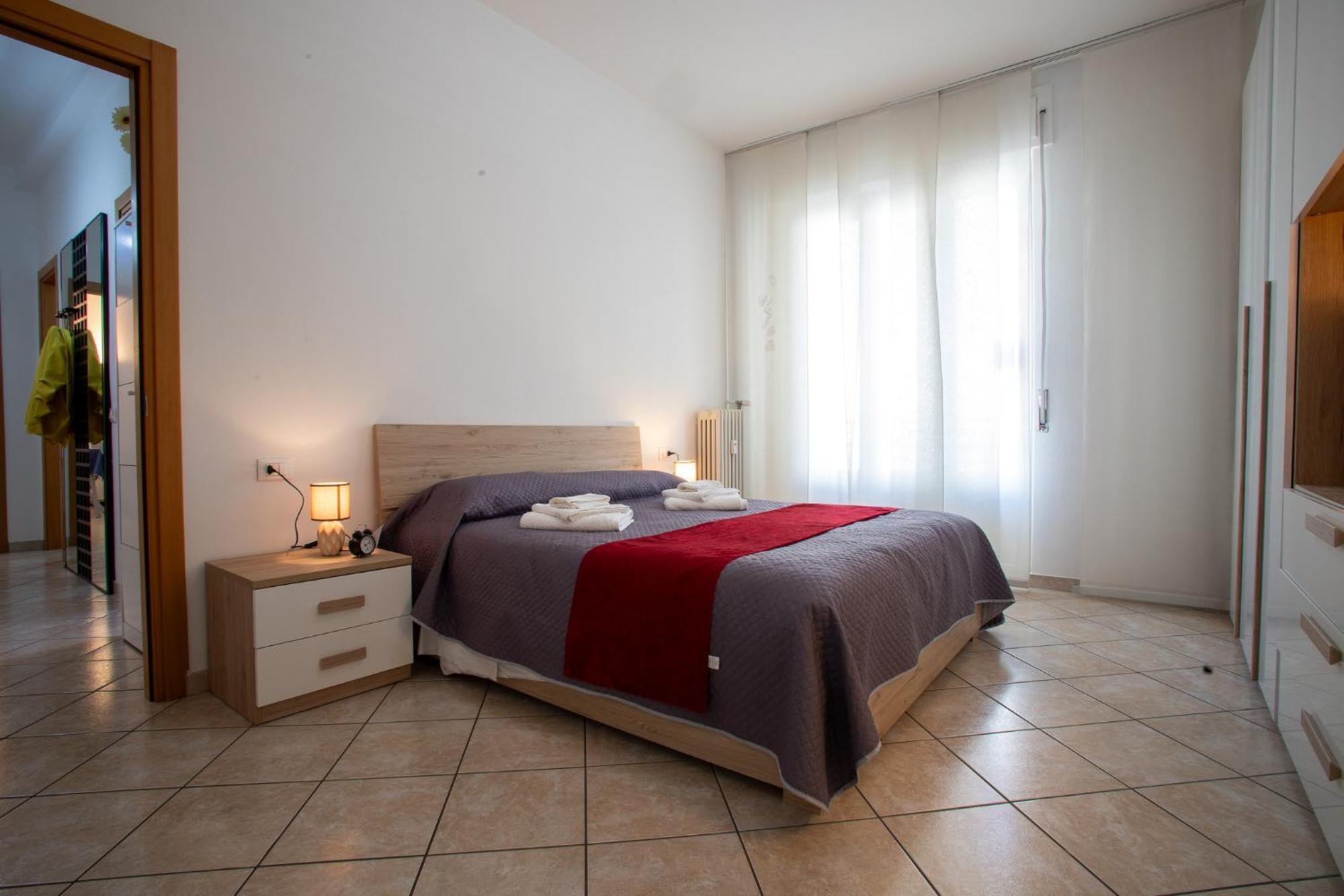Апартаменты Ilaria House Комо Экстерьер фото